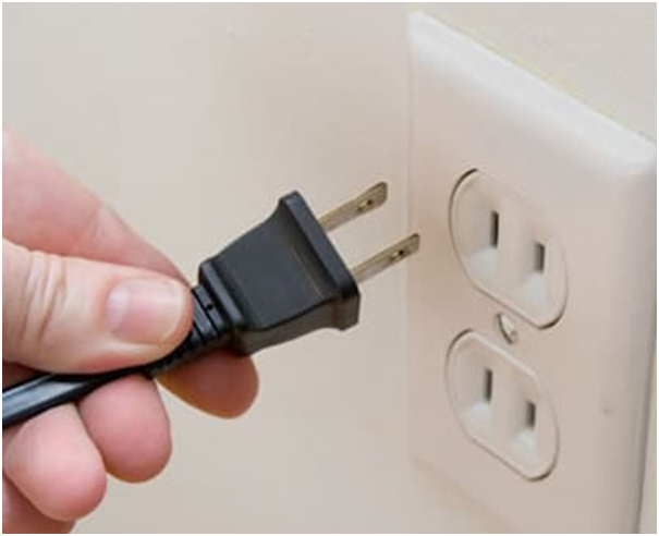 Remove the power cable of your TV from the socket